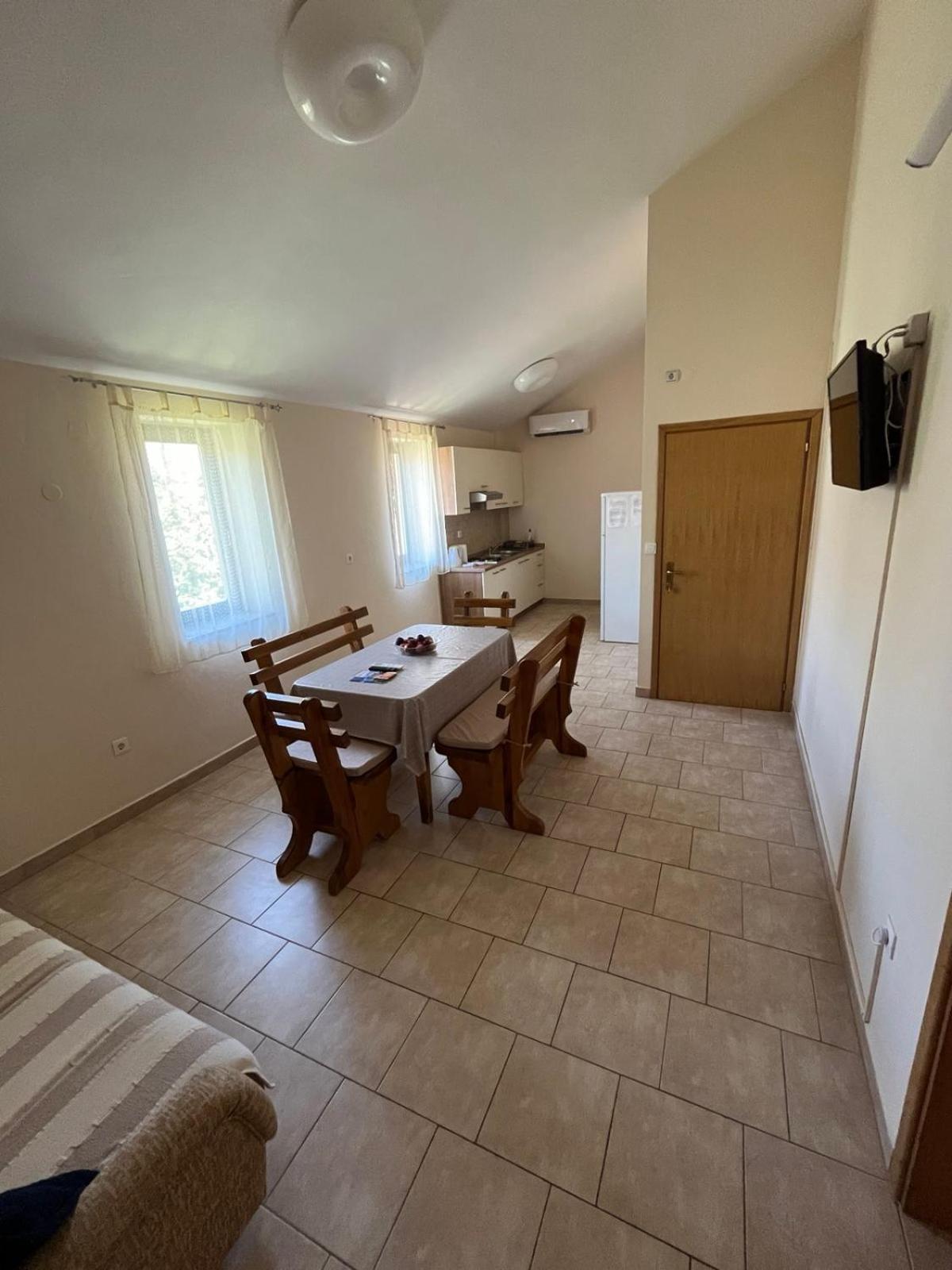 Apartment Lavanda Starigrad Paklenica Ngoại thất bức ảnh