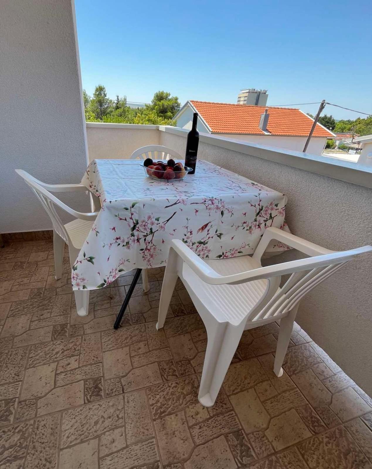 Apartment Lavanda Starigrad Paklenica Ngoại thất bức ảnh