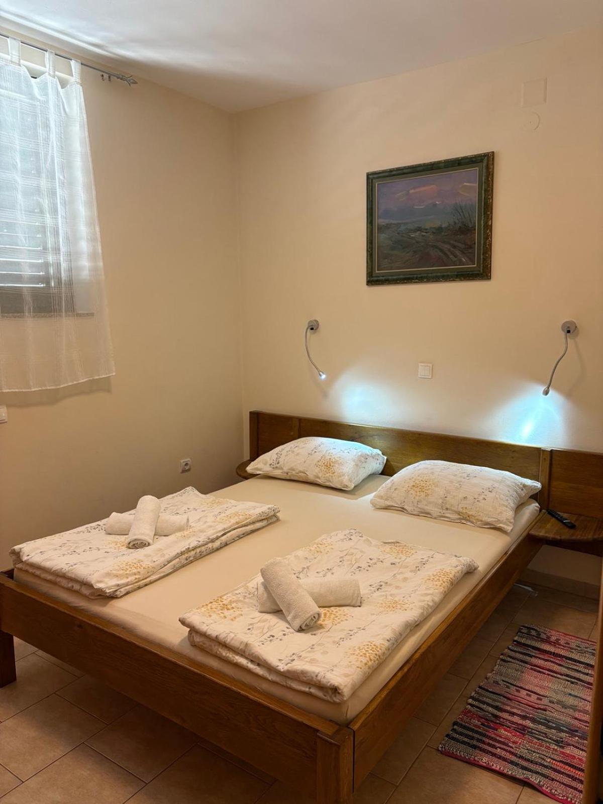 Apartment Lavanda Starigrad Paklenica Ngoại thất bức ảnh